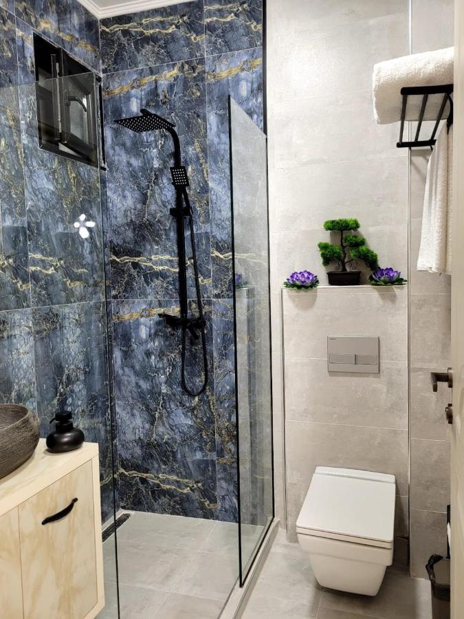 River Boutique Hotel 巴统 外观 照片