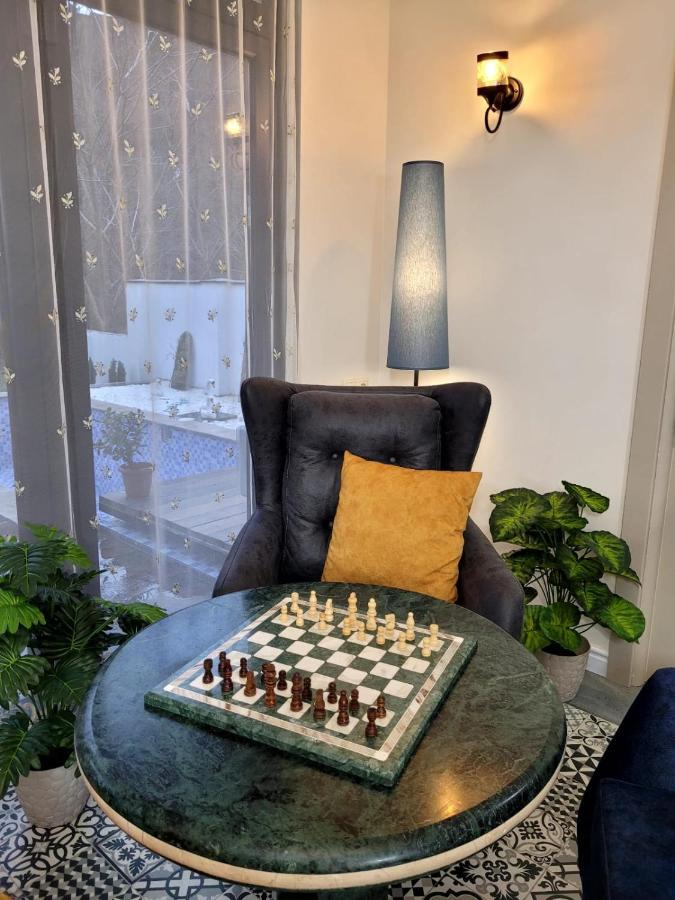 River Boutique Hotel 巴统 外观 照片